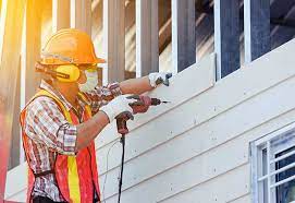 Affordable siding repair and maintenance services in Casa Loma, CA